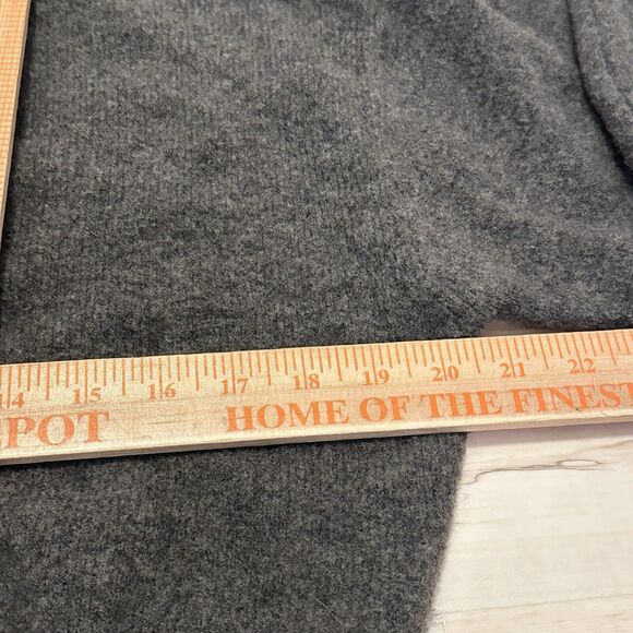 H&M Rhinestone Button Cardigan Boxy V neck Sweater Brown Gray Small Medium - Picture 7 of 7